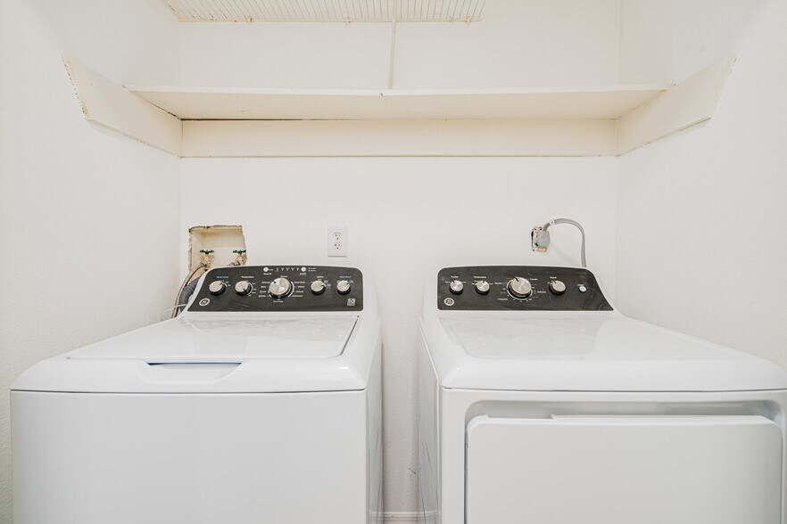 More Photos Of , South Daytona Multifamily For Sale