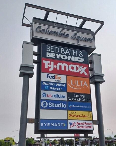 More Photos Of 1218-1220 N Columbia Center Blvd, Kennewick General Retail For Lease