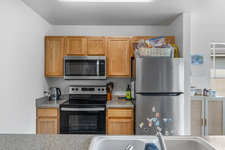 More Photos Of 1805 E Overland Rd, Meridian Apartments For Sale