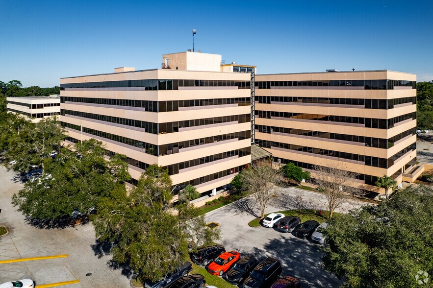 More Photos Of 2170 W State Road 434, Longwood Unknown For Lease