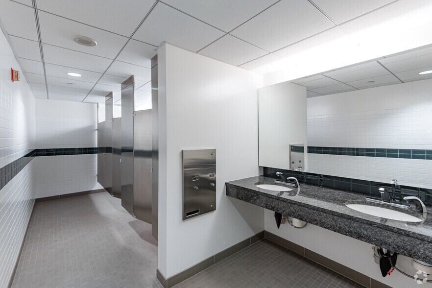 Photo of 24th Floor Ste 2400