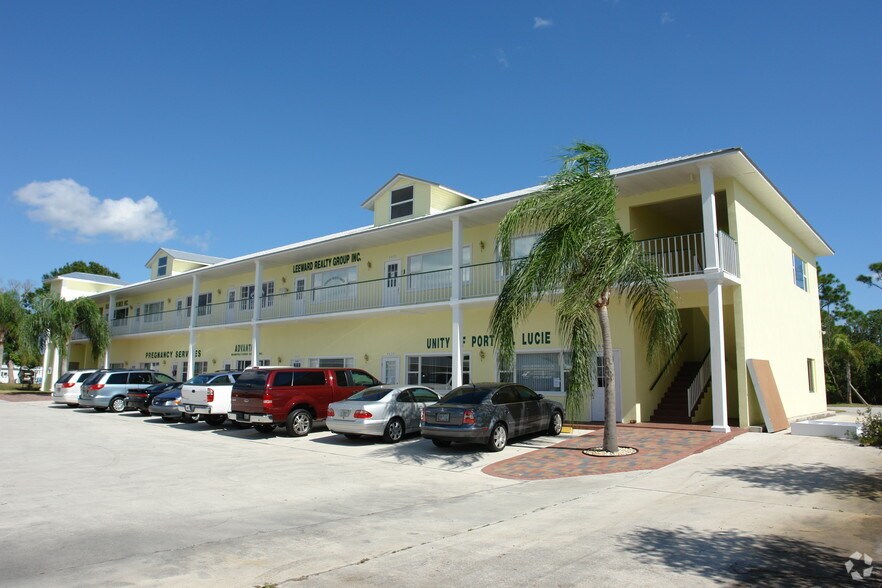 More Photos Of 8402-8454 S Us-1 Hwy, Port Saint Lucie Storefront Retail Office For Lease