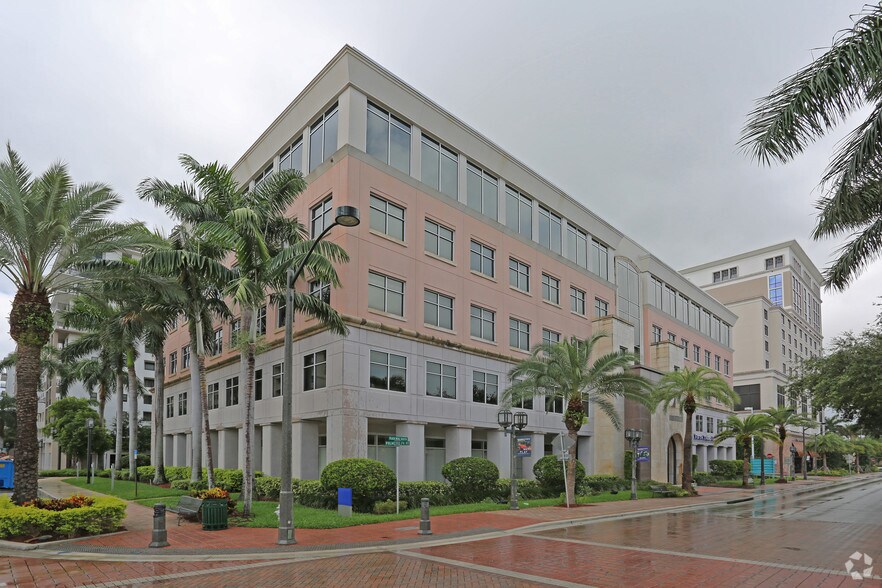 More Photos Of 120 E Palmetto Park Rd, Boca Raton Office For Lease