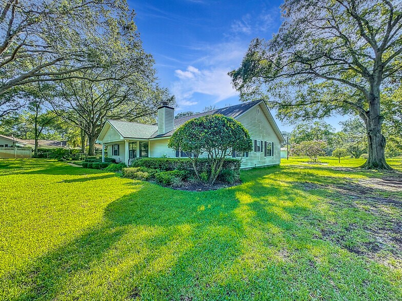 More Photos Of 6321 Old Middleburg Rd S, Jacksonville Land For Sale