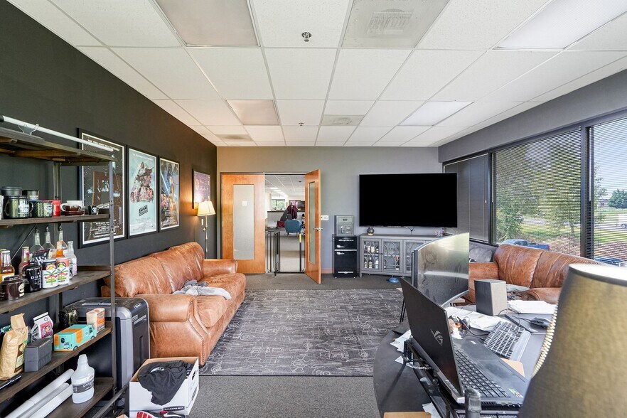 More Photos Of 1852 Fescue St SE, Albany Office For Sale
