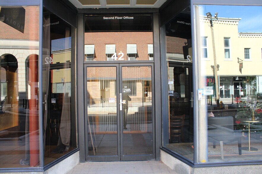 More Photos Of 42 Union St S, Concord Storefront Retail Office For Lease