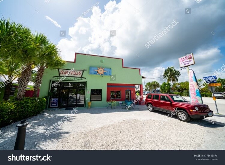 More Photos Of 4643-4645 NE Pine Island Rd NW, Cape Coral Freestanding For Lease