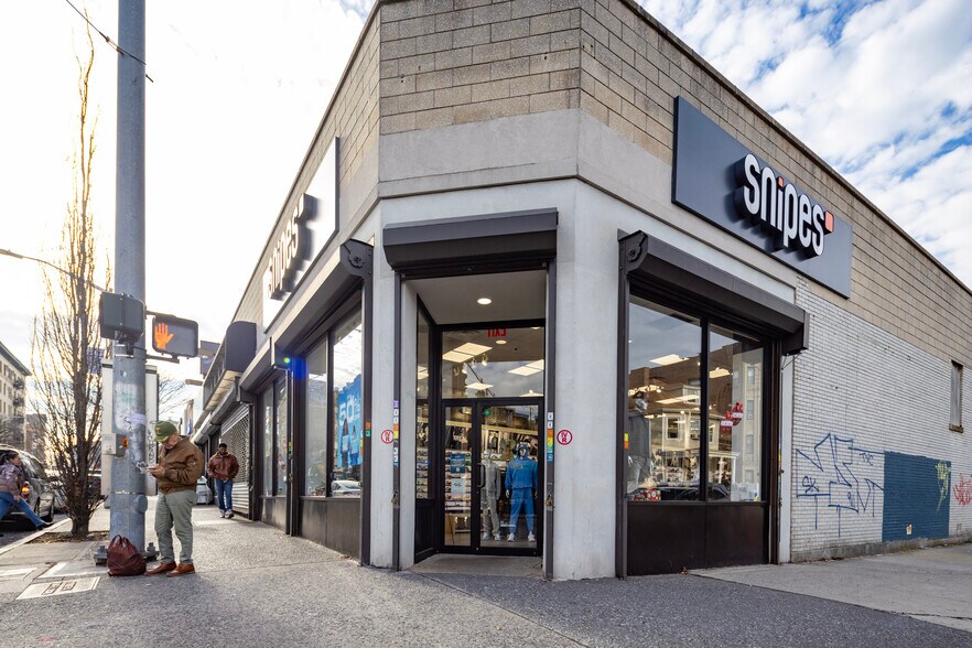 More Photos Of 465-479 S Broadway, Yonkers Storefront For Lease