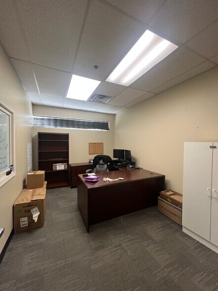 More Photos Of 155 Woolco Dr, Marietta Warehouse For Lease