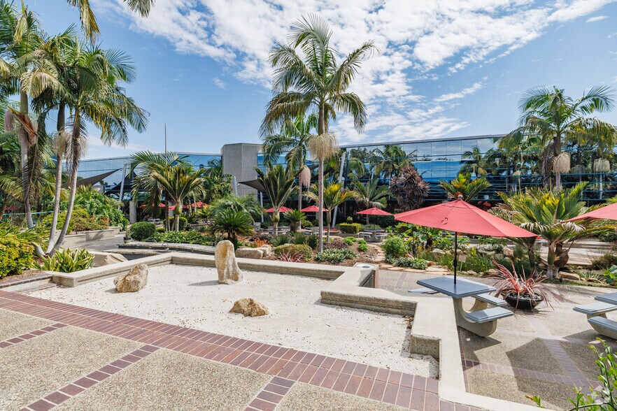 More Photos Of 5962 La Place Ct, Carlsbad Unknown For Lease