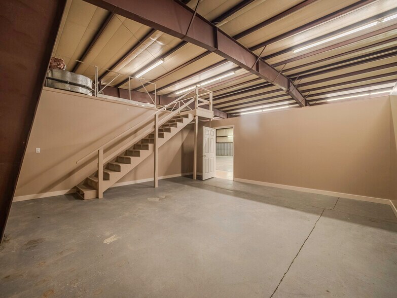 More Photos Of 1770-1780 License St, Casper Warehouse For Sale