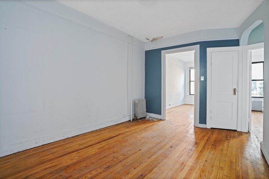 More Photos Of Powers St, Brooklyn Apartments For Sale