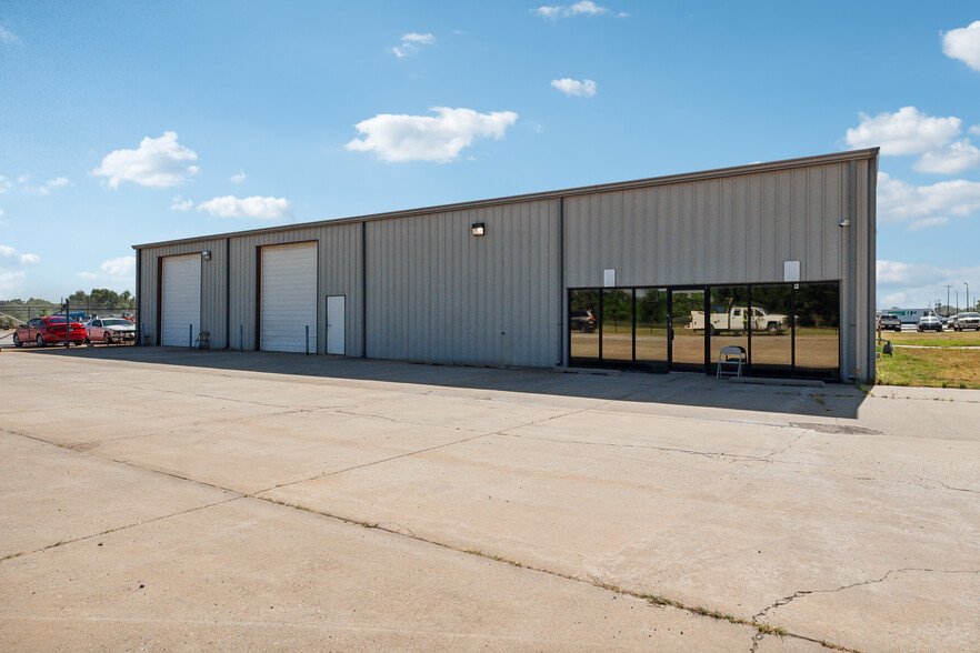 Primary Photo Of 8405 SW 15th St, Oklahoma City Manufacturing For Sale