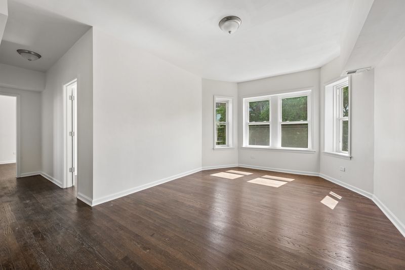 More Photos Of 2666-2670 E 78th St, Chicago Apartments For Sale