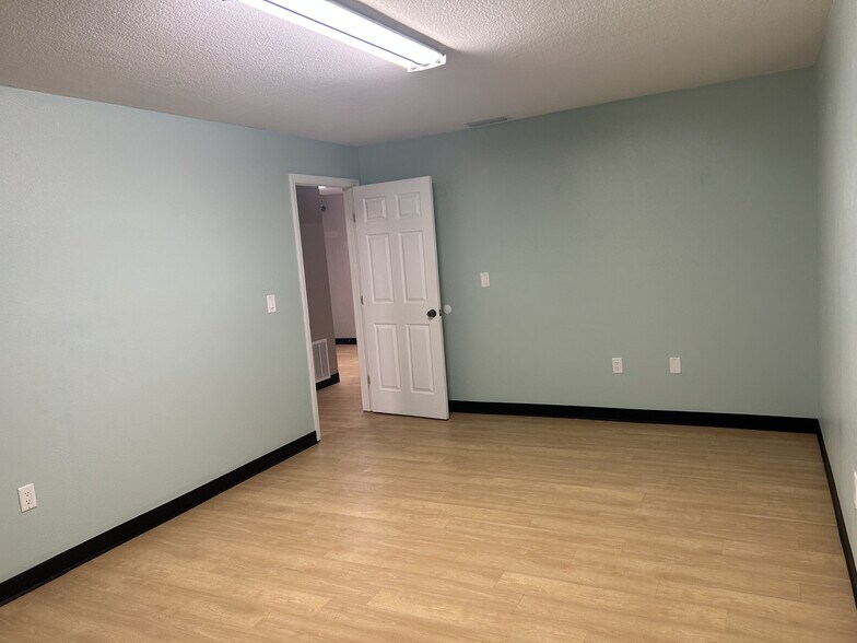 More Photos Of 3869 Nova Rd, Port Orange Office For Lease