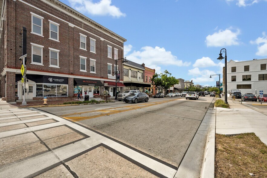 More Photos Of , Deland Unknown For Sale