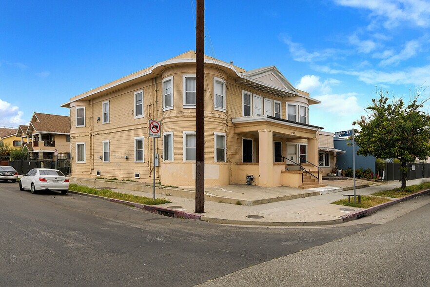 More Photos Of 2301 Pasadena Ave, Los Angeles Apartments For Sale