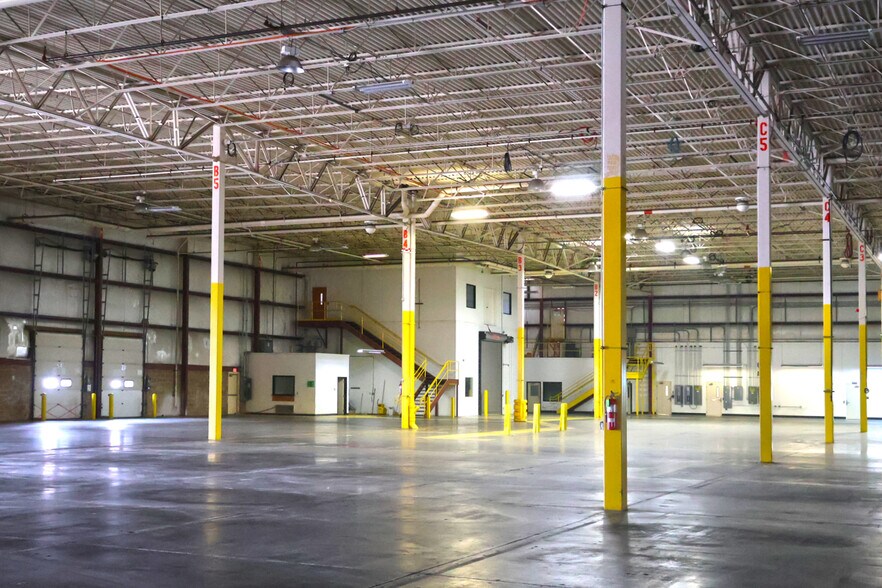 More Photos Of 1875 Holloway Dr, Holt Warehouse For Lease