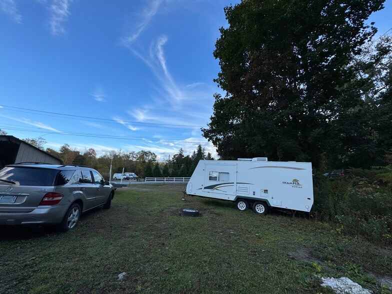 More Photos Of 315 Route 22, Pawling Showroom For Sale