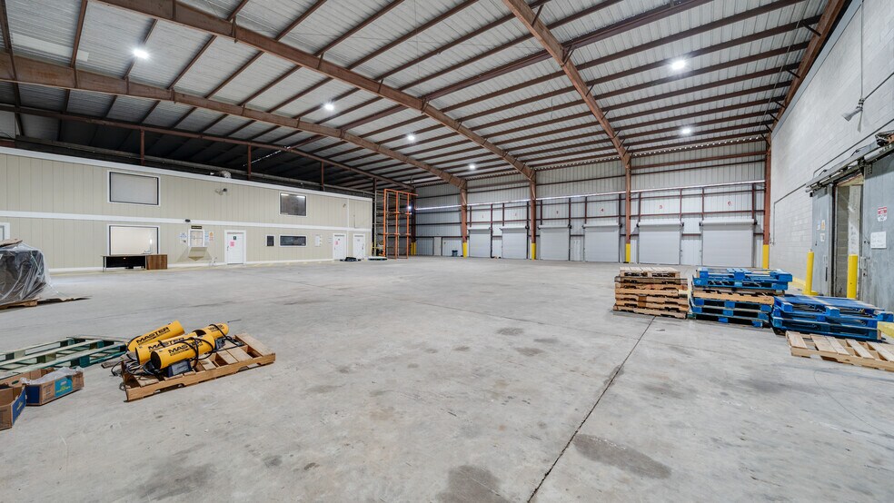 More Photos Of 2476 GA-76 Hwy, Adel Warehouse For Sale