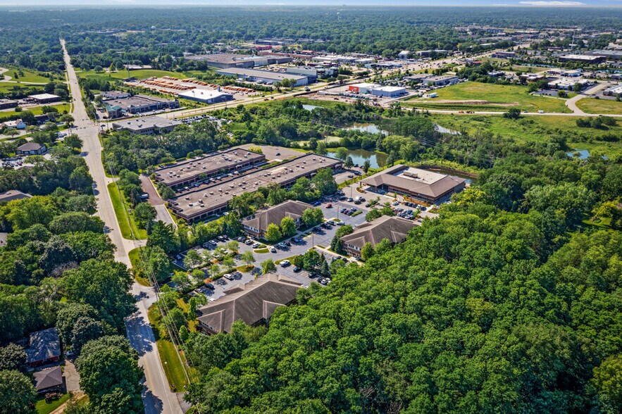 More Photos Of 2455 Dean St, St Charles Medical For Lease