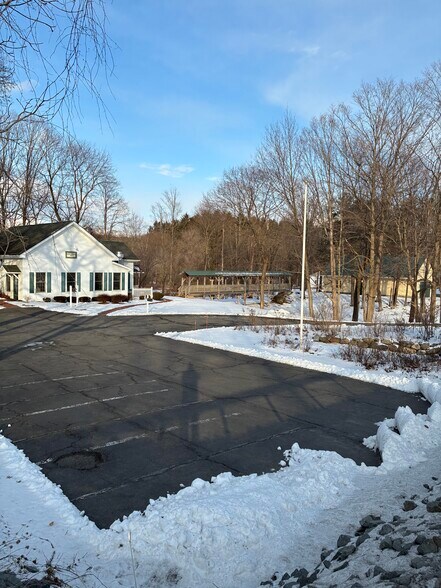 Primary Photo Of 1011 Hoosick Rd, Troy Storefront Retail Residential For Sale