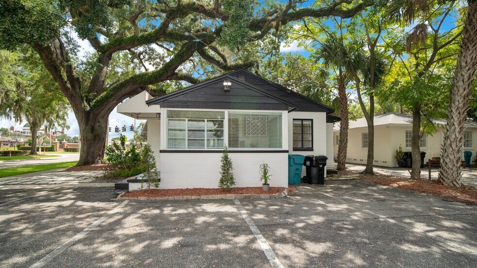 More Photos Of 230 E Marks St, Orlando Office Residential For Lease