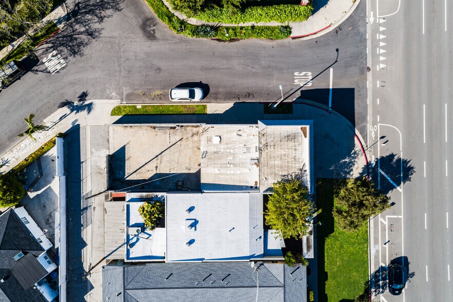 More Photos Of 8642 Venice Blvd, Los Angeles Office Residential For Sale