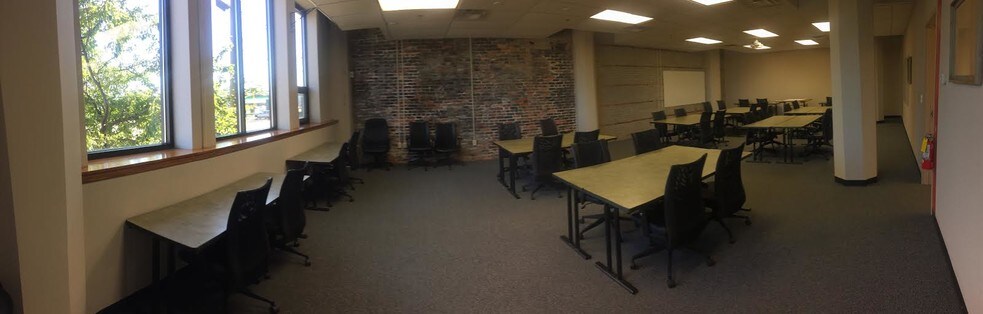 More Photos Of 804 E Monument Ave, Dayton Industrial For Lease