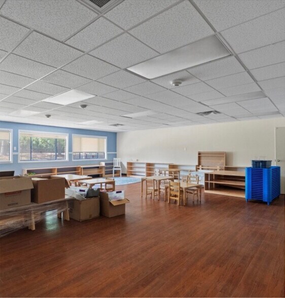 More Photos Of 4961 N O'Connor Rd, Irving Freestanding For Lease