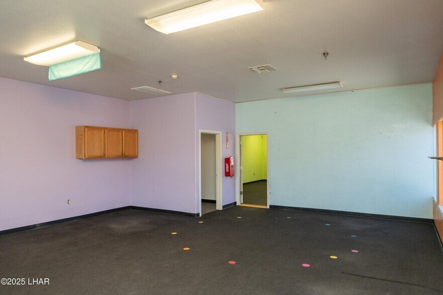 More Photos Of 1515 N Lake Havasu Ave, Lake Havasu City General Retail For Sale