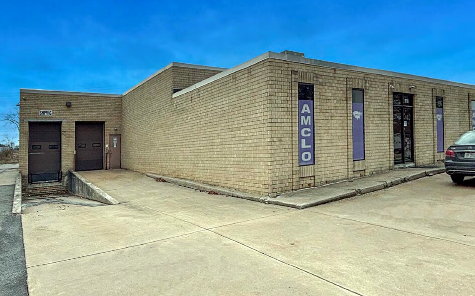 More Photos Of 9721 York Alpha Dr, North Royalton Manufacturing For Sale