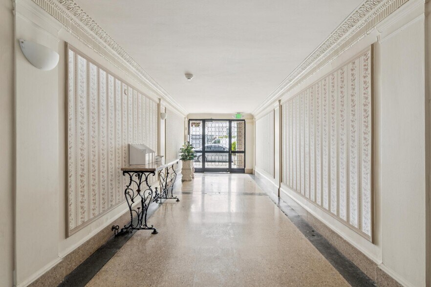 More Photos Of 1874 Vallejo St, San Francisco Multifamily For Sale