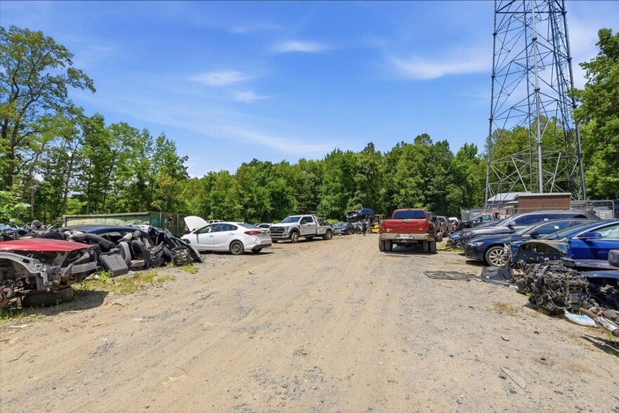 More Photos Of 6269 Caledon Rd, King George Auto Salvage Facility For Sale