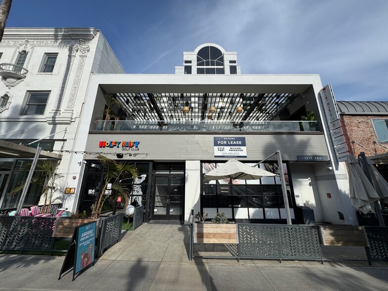 Primary Photo Of 1241-1245 3rd St, Santa Monica Unknown For Lease