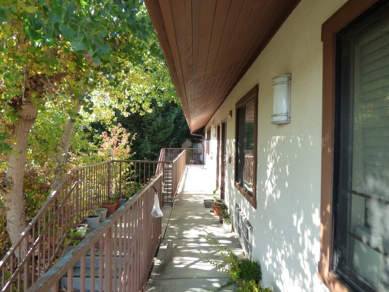 More Photos Of 32951-32965 Alvarado Niles Rd, Union City Congregate Senior Housing For Sale