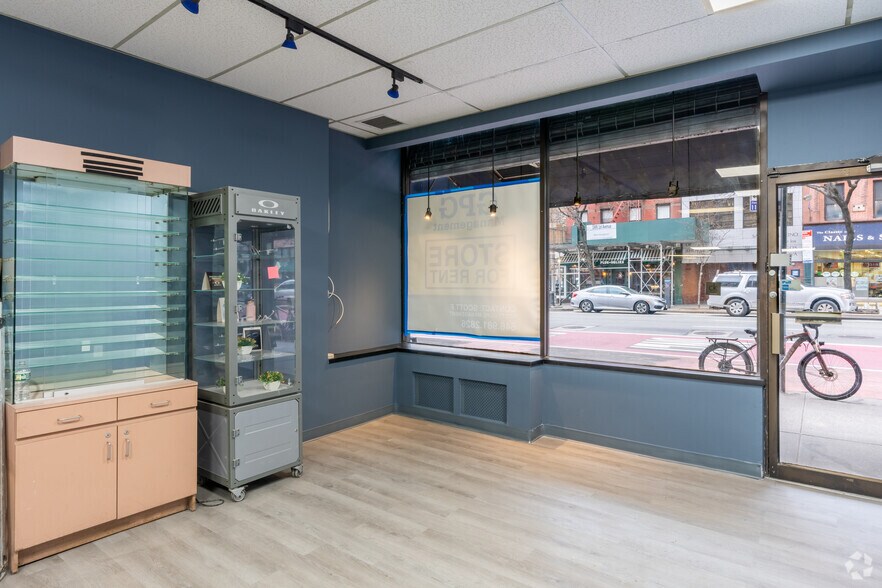 More Photos Of 1496-1498 1st Ave, New York Apartments For Lease