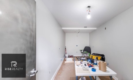 More Photos Of 1539 Covert St, Ridgewood Warehouse For Lease