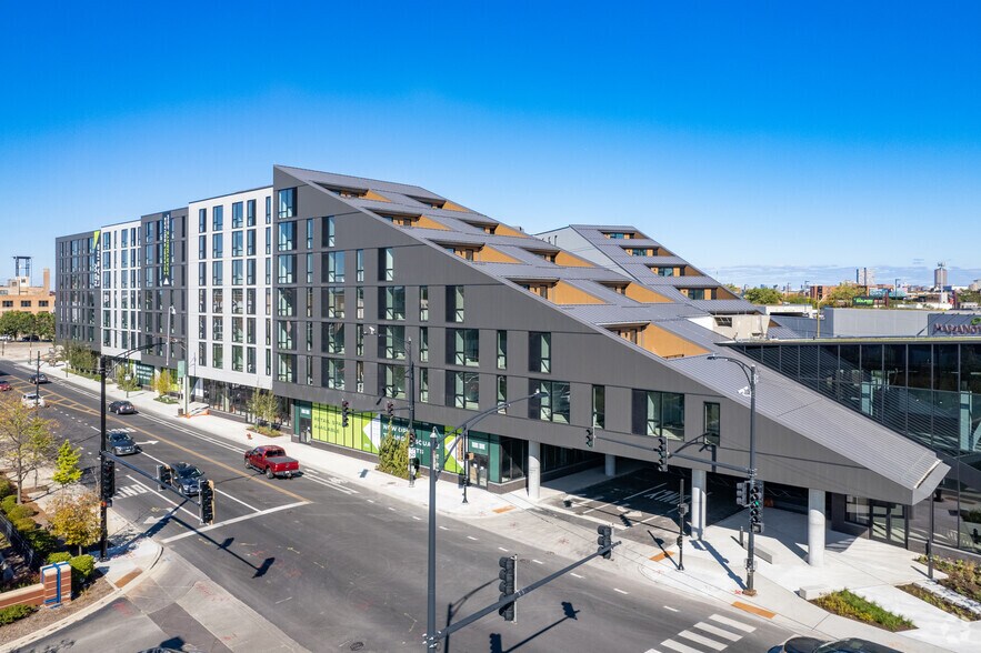 More Photos Of 2135 N Elston Ave, Chicago Apartments For Lease