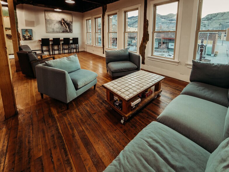 More Photos Of 182 S Main St, Helper General Retail For Sale