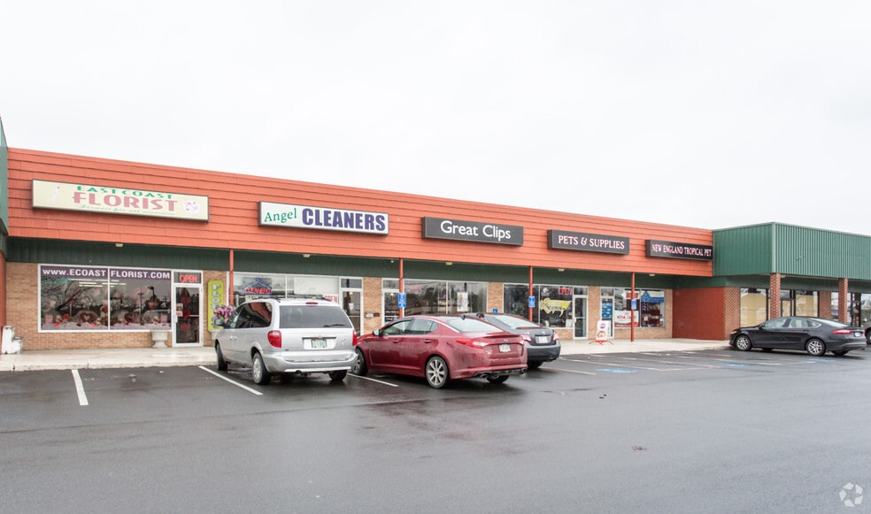 More Photos Of 63 Drum Hill Rd, Chelmsford Unknown For Lease