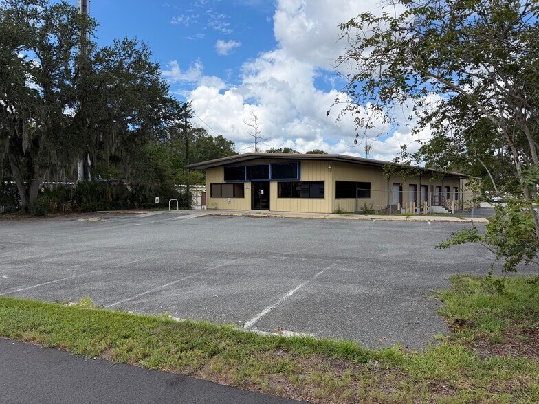 More Photos Of 2160 NE 31st Ave, Gainesville Industrial For Lease