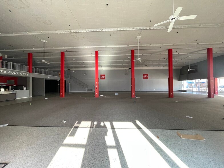 More Photos Of 200 W Main St, Williamston Freestanding For Sale