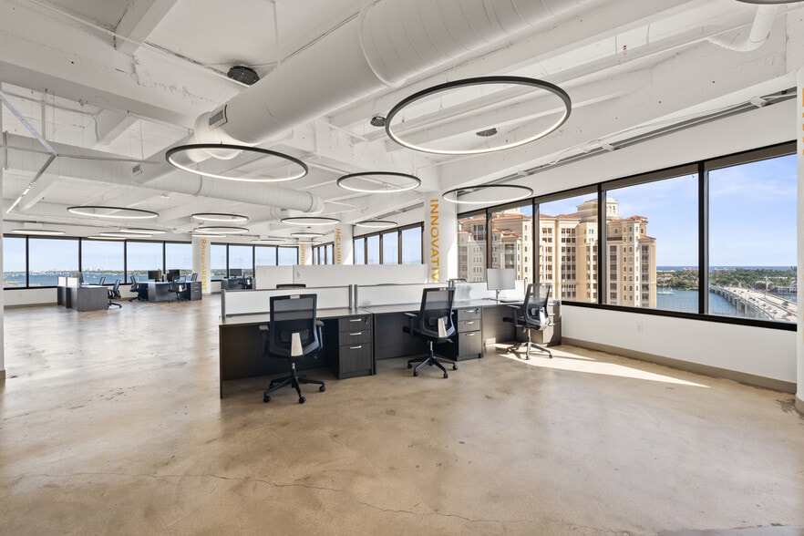 More Photos Of 625 N Flagler Dr, West Palm Beach Medical For Lease