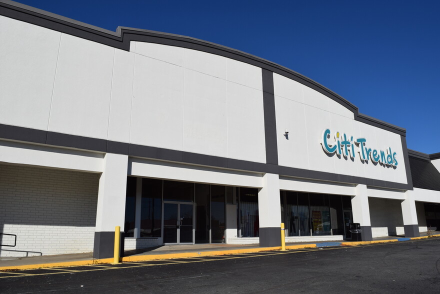 More Photos Of 1171-1181 S Hairston Rd, Stone Mountain Supermarket For Sale