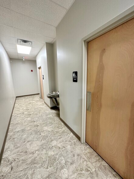 More Photos Of 801 Garmon Park Ct, Loganville Office For Lease