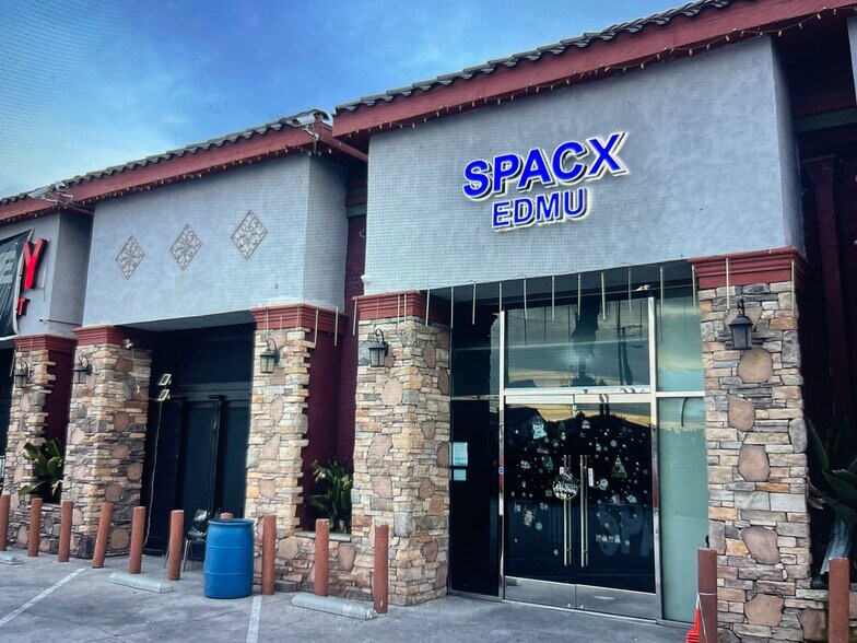 More Photos Of 9936-9944 Lower Azusa Rd, El Monte General Retail For Lease