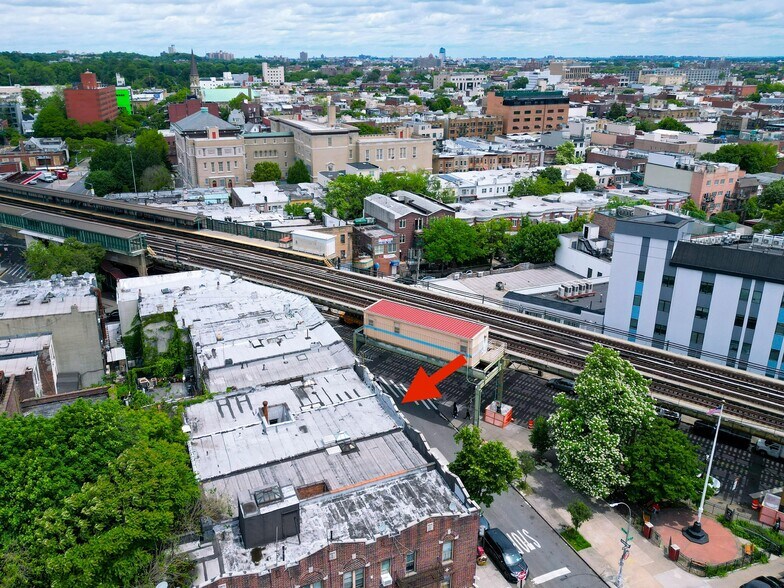 More Photos Of 4518 11th Ave, Brooklyn Storefront Retail Residential For Sale