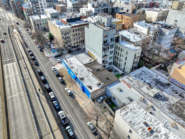 More Photos Of 163 Dupont St, Brooklyn Industrial For Sale