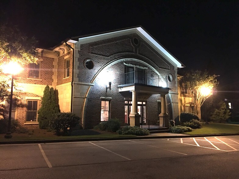 More Photos Of 5400 Laurel Springs Pky, Suwanee Office Residential For Sale